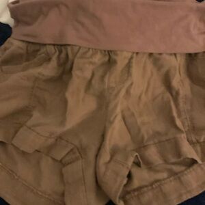 Old Navy (maternity) Shorts